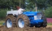 County 1124 tractor trim level specs horsepower, sizes, gas mileage, interioir features, equipments and prices